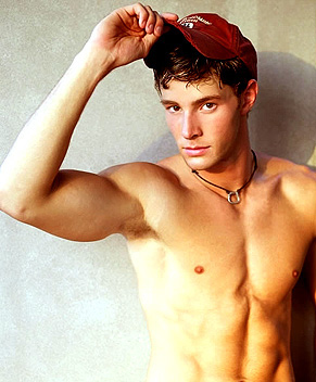 Travis Wolfe Naked